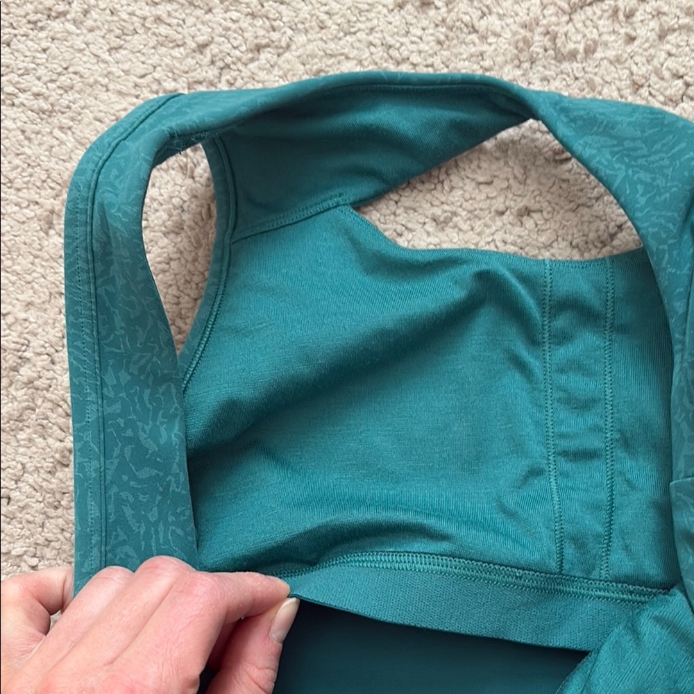 COPY - Lululemon Teal Sports Bra / Crop Top - Picture 3 of 4